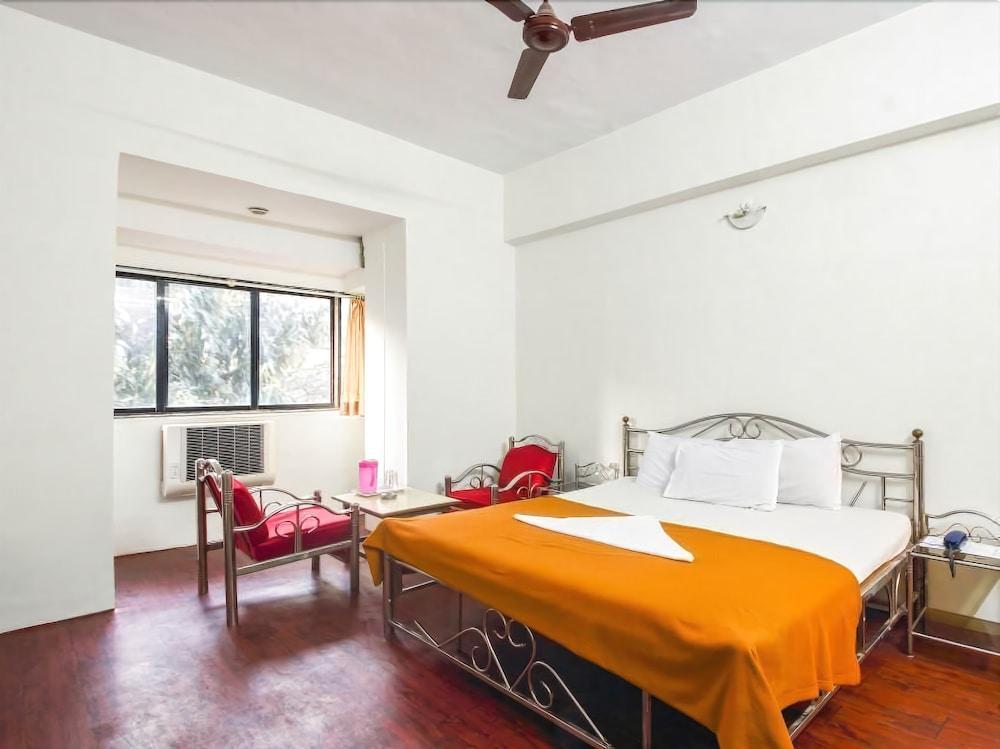 Hotel Evergreen Mumbai Exterior photo